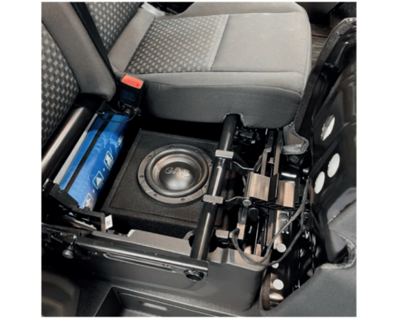 GAS MAX Level 1 Loaded enclosure 6,5&quot; for Nissan NV200