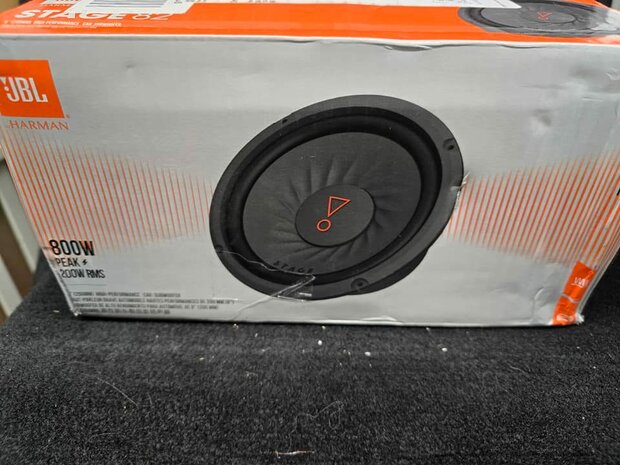 JBL Stage 82